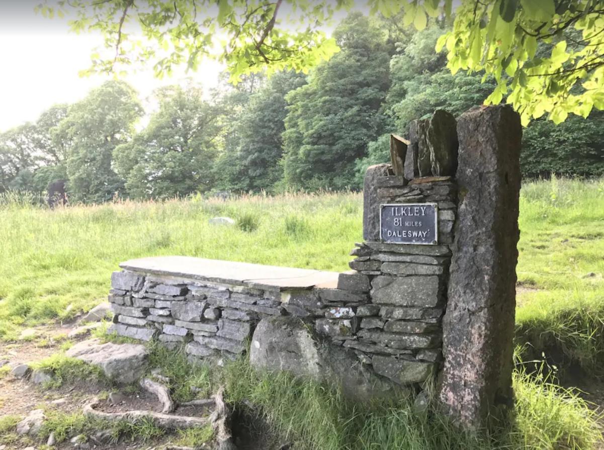 Gorgeous Cottage In Bowness Екстериор снимка